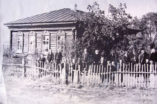 Школа в Чертово